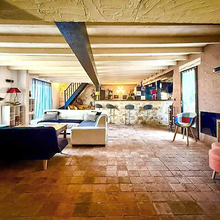 Дом отдыха De Charme Avec Piscine